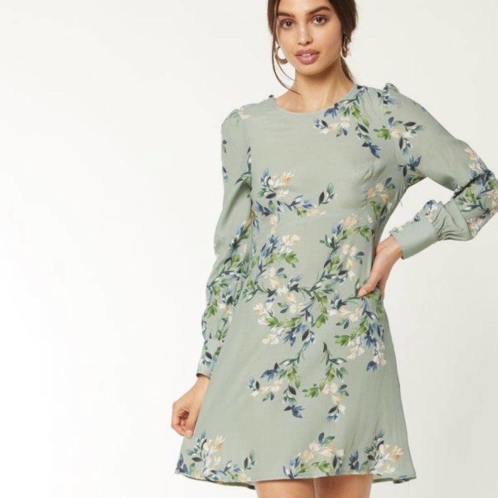 Flynn Skye Lydia Floral Mini Dress Size Large NWT